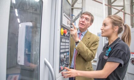 Employer-led training hub set to flood UK industry with talent